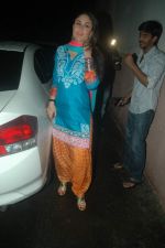 Kareena Kapoor at Bodyguard special screening in Ketnav, Mumbai on 28th Aug 2011 (19).JPG